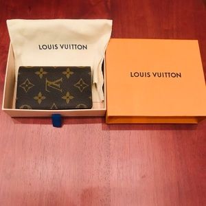 Louis Vuitton pocket organizer